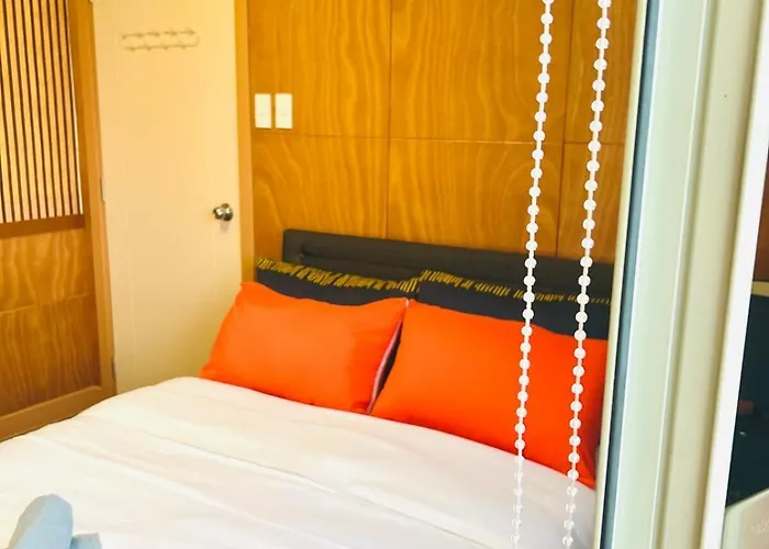 Family Friendly & Free Parking,pool,washingmachine