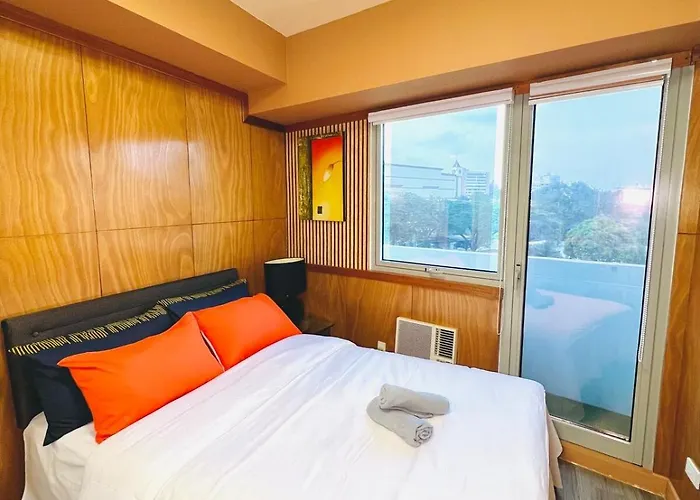 Family Friendly & Free Parking,pool,washingmachine